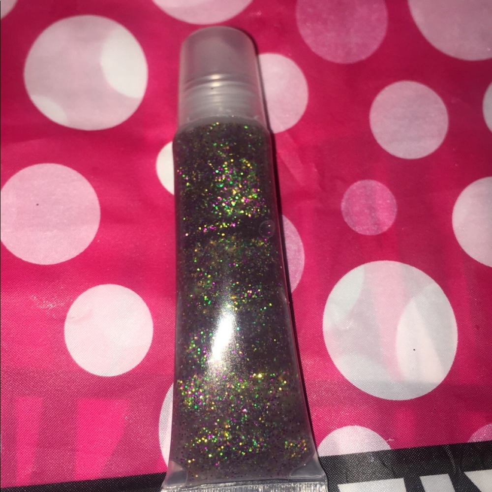 Lip glosses
